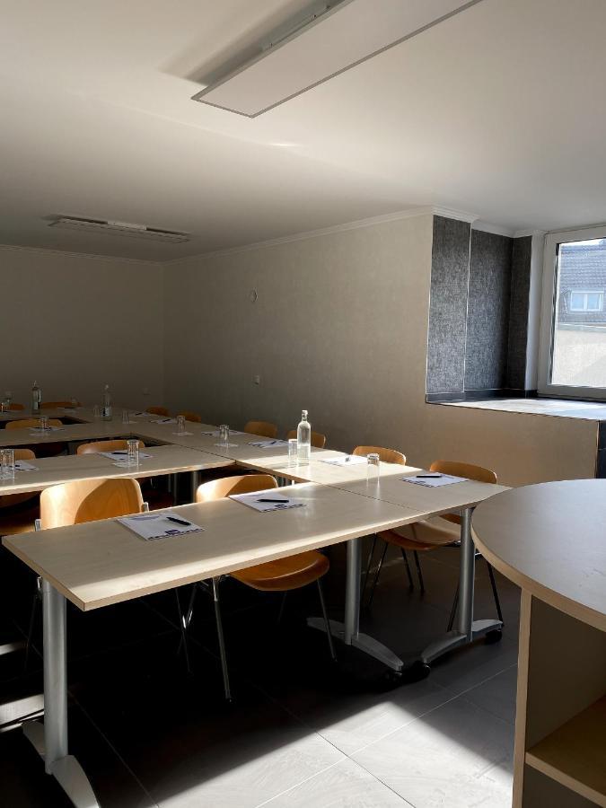 Mg-Quartier Hostel Mönchengladbach Εξωτερικό φωτογραφία