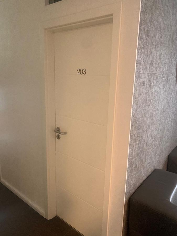 Mg-Quartier Hostel Mönchengladbach Εξωτερικό φωτογραφία